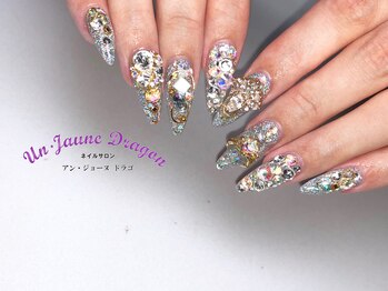 アン ジョーヌドラゴ/【ロングネイル】ゴテゴテネイル