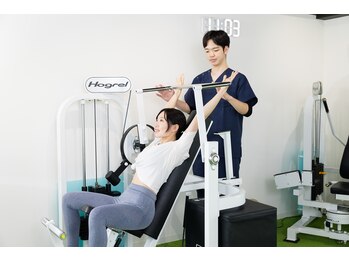 KMS西宮鍼灸整骨院/肩の痛みや姿勢の改善に最適◎