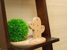 フラックス(flax)の雰囲気（開放的で清潔感のある店内。完全個室なのでリラックスできます！）