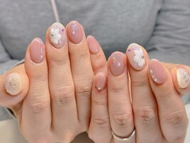 上品花ネイル