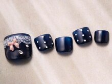 アイネイルズ 天神今泉店(I-nails)/ネイビーレースドット