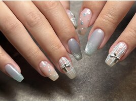 秋先取り♪ブルーチェックネイル