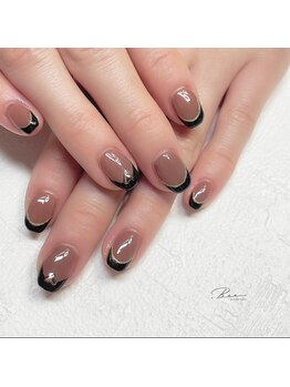 ドットビー(.Bee)/カラーベースのフレンチネイル