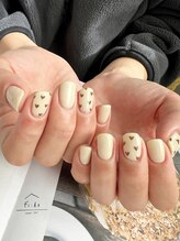 フィーカ(fi:ka)/手描きハートネイル　¥7800