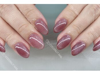 ココナッツネイル/ワインレッドネイル