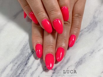 ネイルアトリエルカ(nail atelier LUCA)/W-292 ネオンピンクネイル