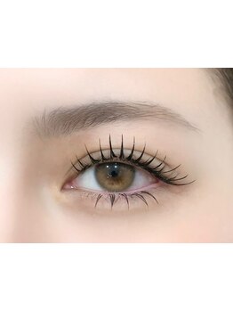 ボリュームのある目元にしたい