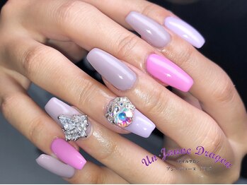 アン ジョーヌドラゴ/【自爪ネイル】アシメネイル