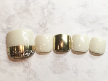 お気軽ビューティエーヴィヒ(Ewig)/11月キャンペーンネイル♪