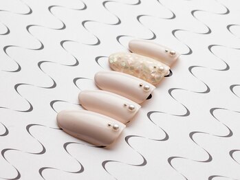 アデリー(ADELIAE)/【単色カラー】+ストーンアート