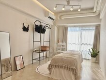 アネラ 北浜(ANERA)/清潔感のある店内でバストアップ