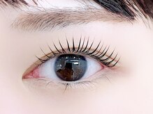 【根元の立ち上げと言えば！不動の人気メニュー】パリジェンヌラッシュリフト