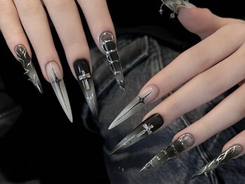 モアグラム 銀座店(More Glam)/黒