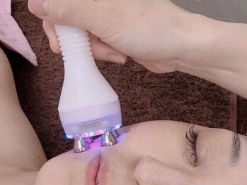 レナヴィスの写真/肌質改善・美白・小顔・エイジングケア…すべてが叶う！本格ケアでお肌悩みを解消し、理想の美肌に。