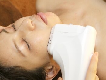 スナオ(sunao)/最先端たるみケア機器