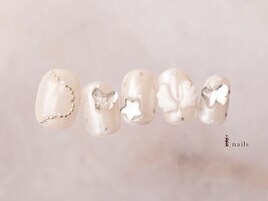 ホワイトパールネイル