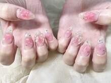 レナトゥス(Renatus)の雰囲気（スカルプ/つけ放題/春ネイル/チーク/コーラルピンク）