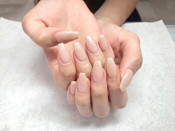 エステティック バイ プルメリア(Esthetic By Plumeria)の写真/シンプルネイル専門店☆ハンド・フットの同時施術もOK◎1日でメンテ完了☆忙しい主婦さんにおすすめ