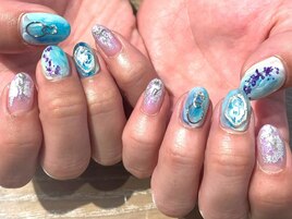 8月select*Q***6,980