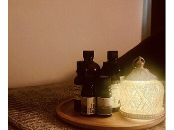 アロマン 高円寺店(Aroman)の写真/アロマ香る贅沢完全個室♪完全個室なので、周りを気にせず贅沢な時間を堪能!お疲れの身体を癒します