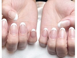 王道フレンチネイル