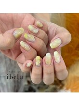 イベル 船橋店(ibelu)/イエロー　ニュアンスネイル