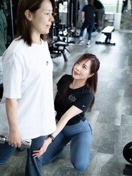 シー バイ ボニーズ(SHE by boneedz)の写真/頑張っても落ちなかったお肉に。運動×ボディケア×耳つぼの相乗効果で、溜め込まないスッキリとした身体へ