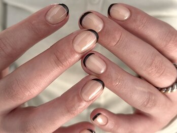 コンフィ(comfy)/フレンチネイル