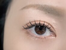 ブライト(Bright)/束間まつ毛