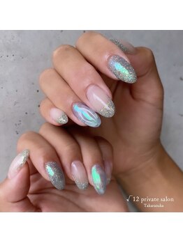 ルート12/ラメフレンチネイル