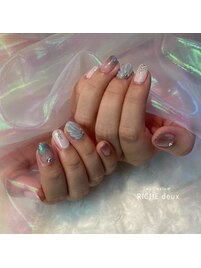 きらきらシェルネイル