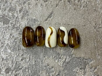 ティアラバイエミタス(TIARA by emi+)/ニュアンスコース