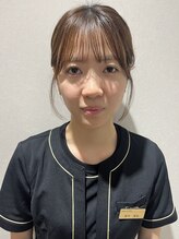 サロンドオリーブ エコールマミ店(Salon de Olive) 前中 愛佑