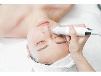 キワミ サーティスリー(kiwami33)/トルネード水流ハイドラ毛穴洗浄