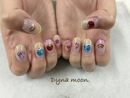 セサミストリートネイル