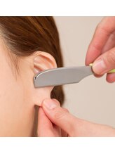 藍離宮/自分では手入れが難しいところも