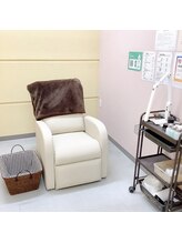 エイアンドエイ 蓮田店(A&A)/フットネイルブース