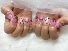 クラッシー(Classy)/いちごチョコレートネイル