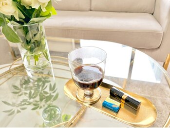 ボニット(Boknit)の写真/友達やカップルで一緒に、お互いの似合う色と新たな自分を見つける特別な時間へ。[パーソナルカラー診断]