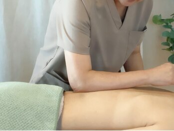 プレジール(Plaisir)の写真/【朝起きても疲れが取れない方へ】仕事で溜まった深い疲れを、しっかり流すオールハンド施術で改善！