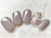 コーラルワン(CORAL ONE)/敷き詰めネイル