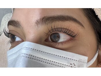 ネオリーブ エクラ 上野御徒町店(Neolive eclat)/パリジェンヌラッシュリフト