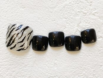 リーチェ ビューティアンドネイルサロン 大名店(Beauty&Nail Salon)/シンプルフットデザイン☆