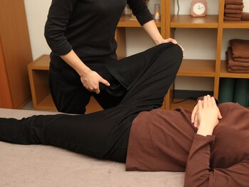 トリートメントサロン パーチェ(Pace)/股関節まわし