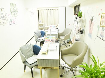 nail salon Eclat 横浜関内店 【ネイルサロン　エクラ】