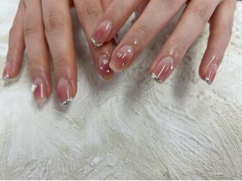 エミュ(emu)/チークネイル