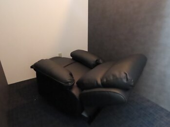 スリープ 五日市駅前店(sleep)/高級ソファーでリラックス♪
