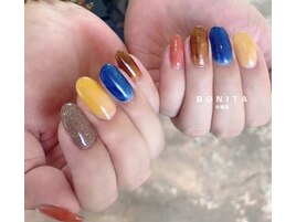 カラフルネイル