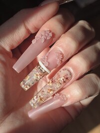 フラワーネイル