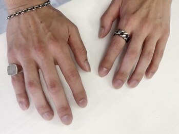 メイクマン 新宿西口店(MAKEMAN)の写真/眉毛WAX脱毛&ネイルケア☆実力派スタッフによる施術で、貴方の魅力を引き出します!初めての方にも◎